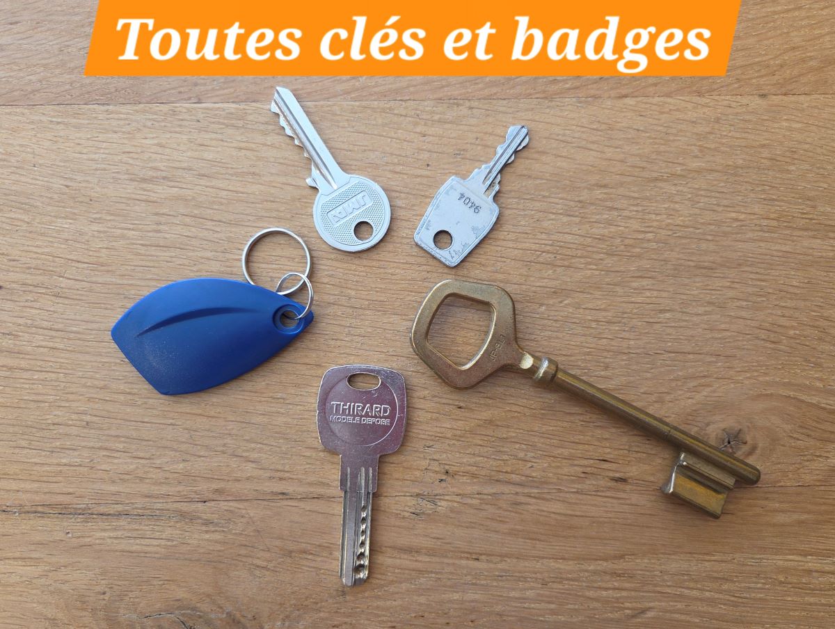 Reproduction de clés et badges avant